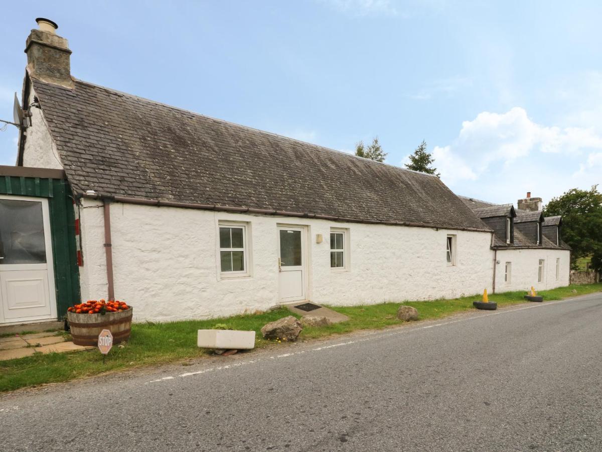Osprey Cottage Newtonmore Eksteriør billede